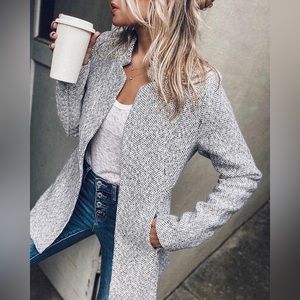 Vici - Tayshia Pocketed Coat- Heather Grey Size M